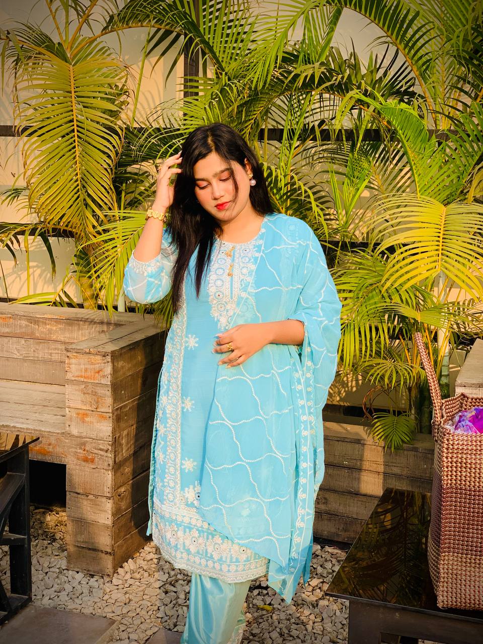 đ¤đ Georgette Embroidery Four Piece đ¤đ