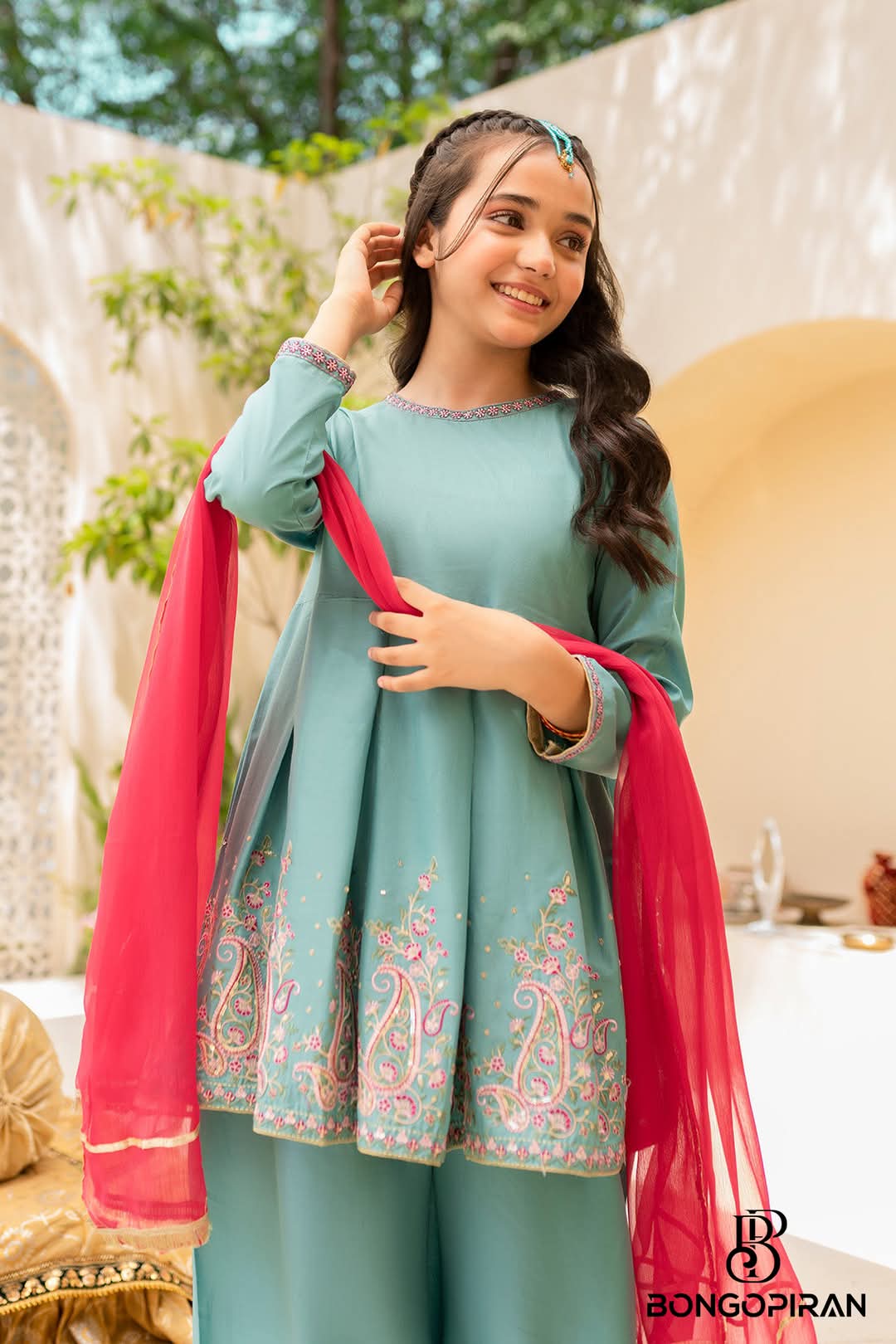đ¤đ Diamond Georgette Three Piece đ¤đ