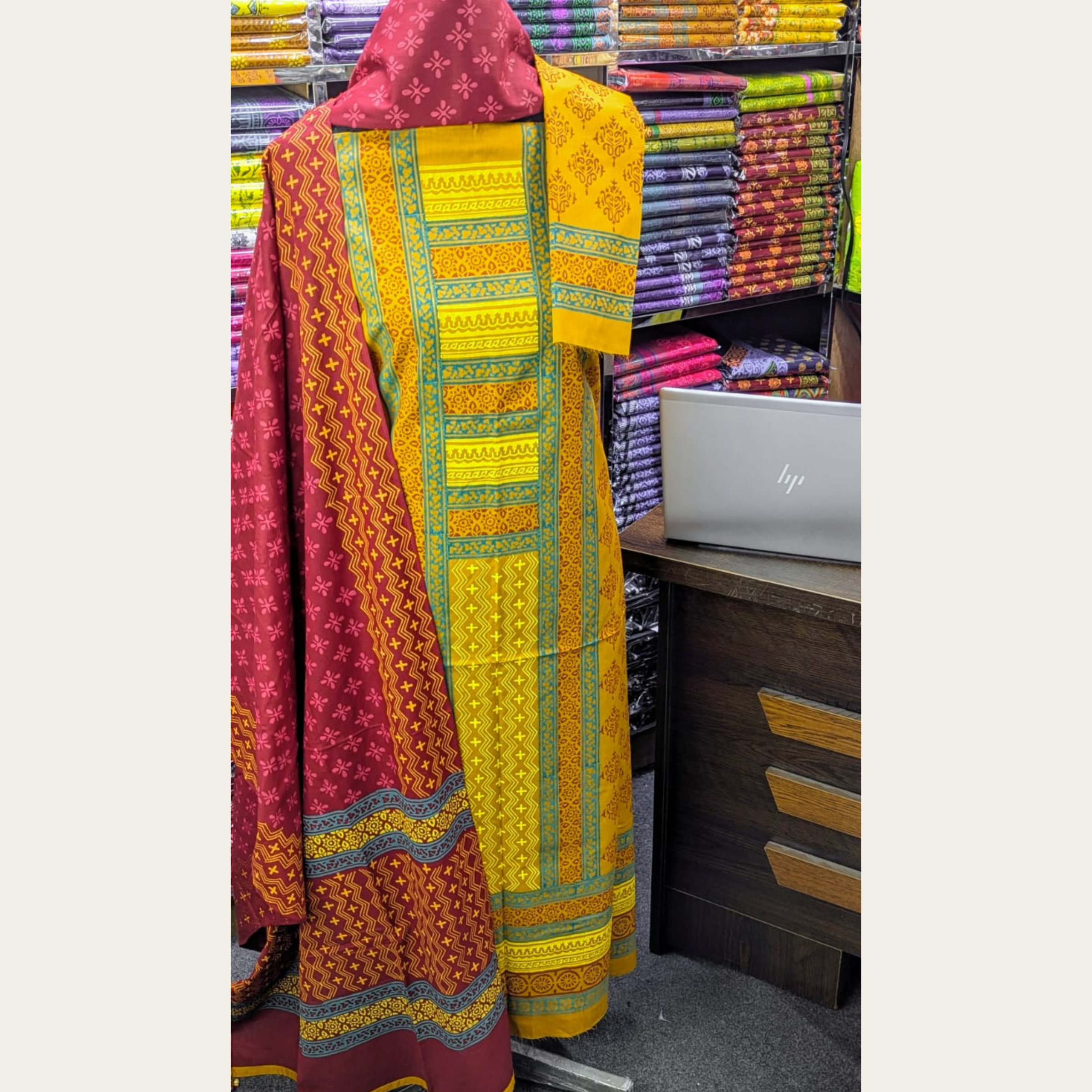đ¤đ New Exclushive Collection High Qualitiey Cotton Printed Three Piece đ¤đ