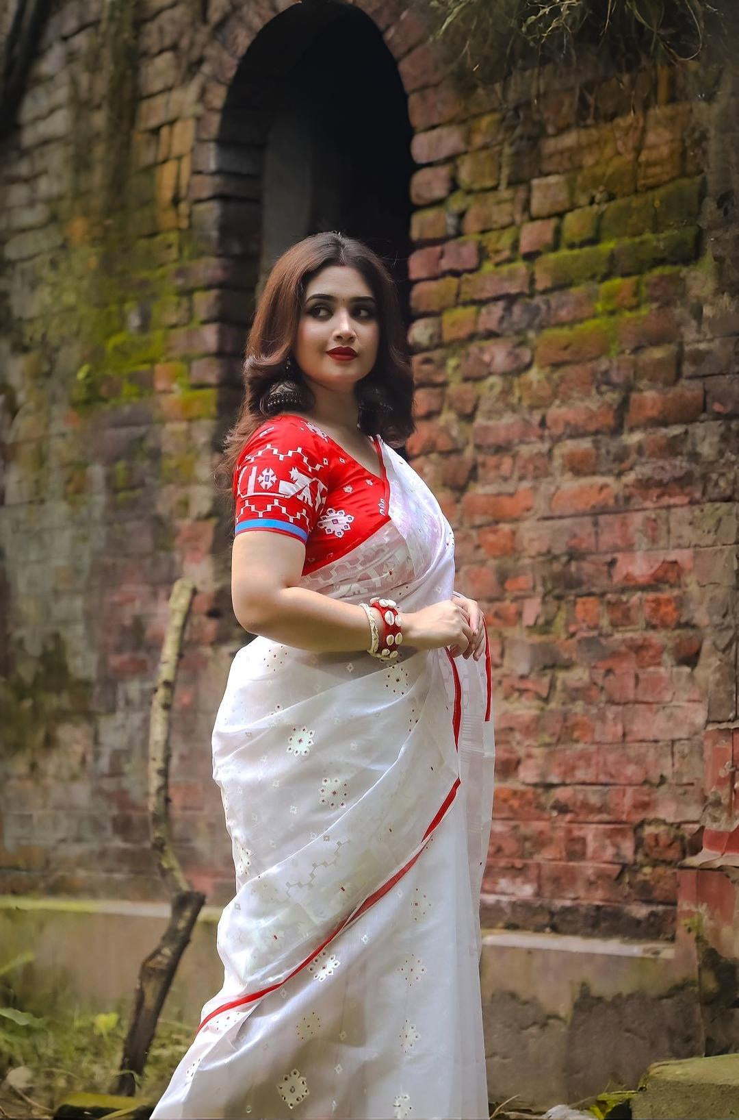 🤍💖 Half Silk Sharee with Blouse 🤍💖