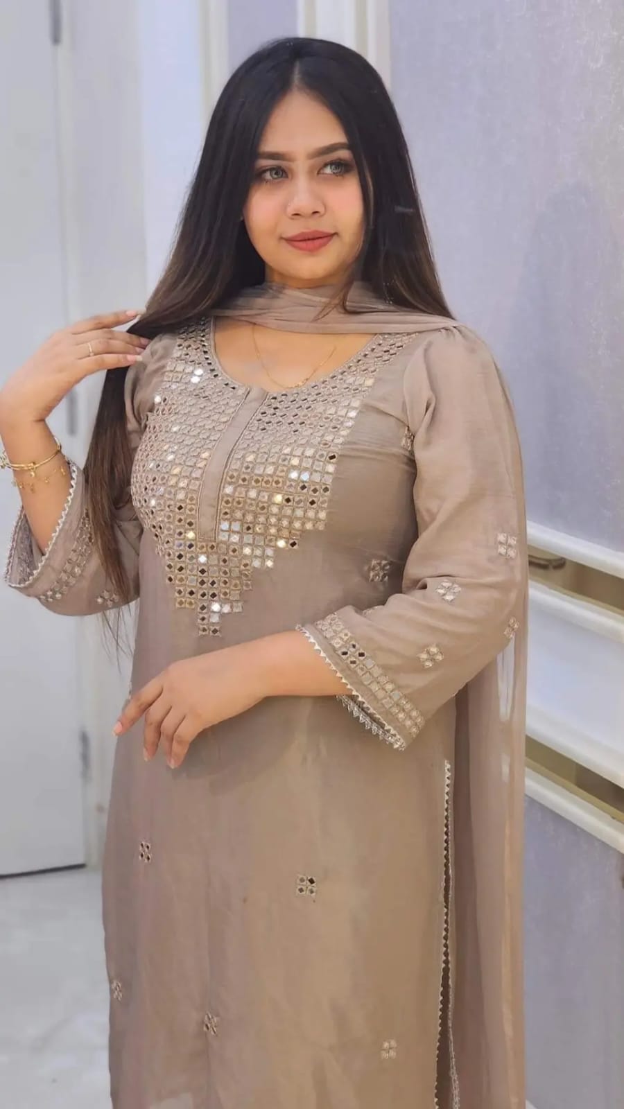 🤍💖পাকিস্তানি ক্রেপ চিনুন থ্রি পিস 🤍💖