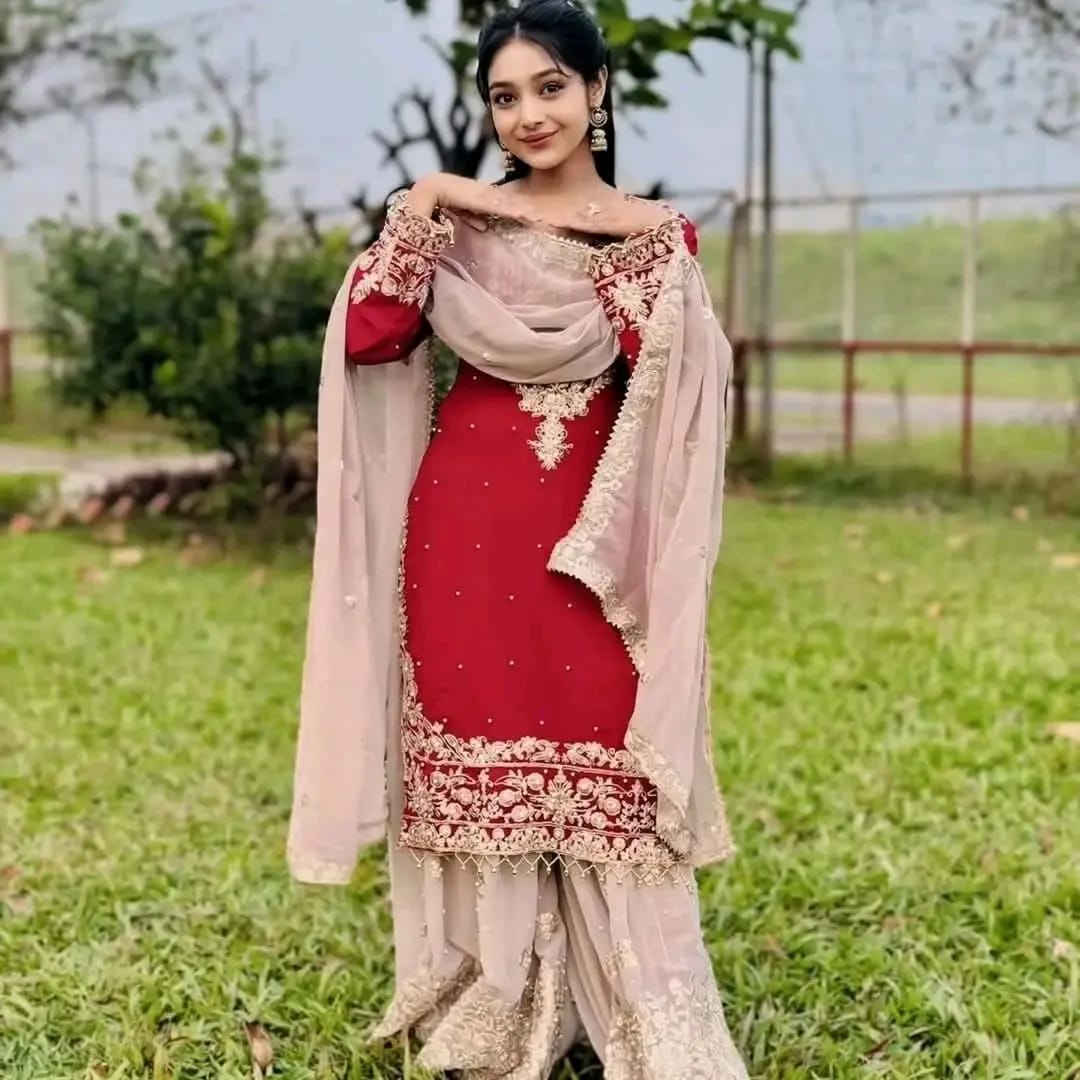 🤍💖 Viral Red Garara Three Piece 🤍💖