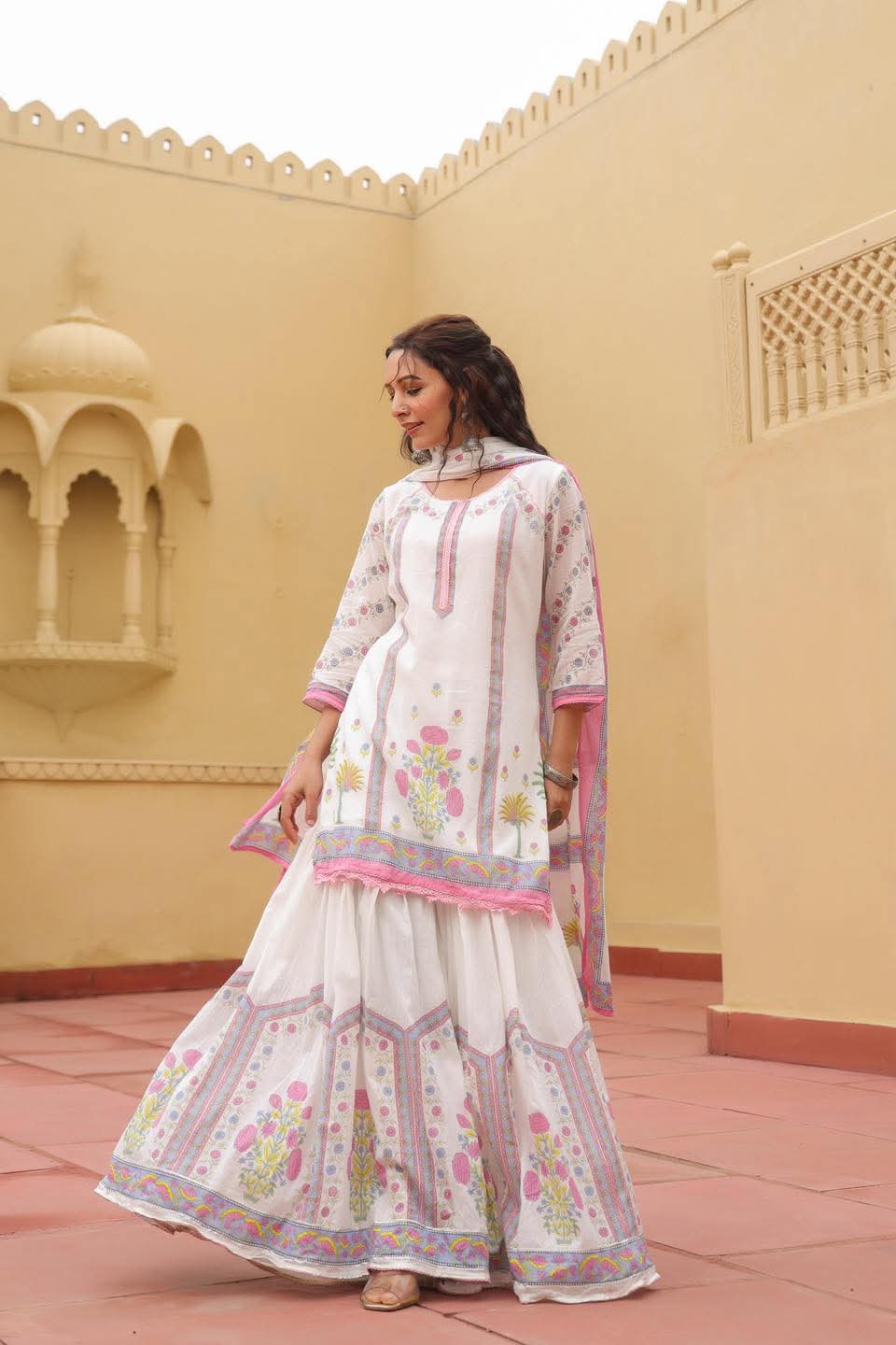 🤍💖 Sharara Three Piece 🤍💖
