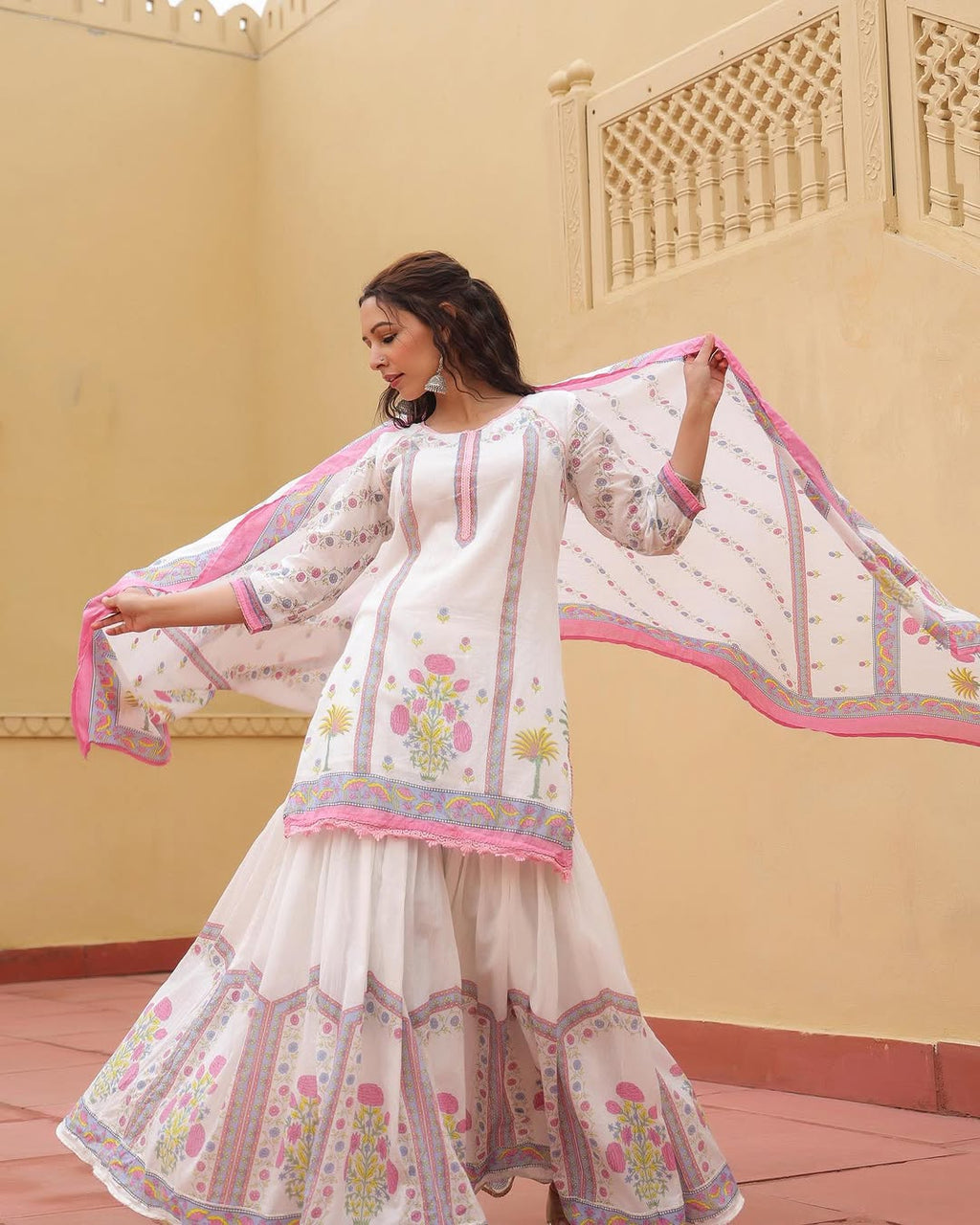 🤍💖 Sharara Three Piece 🤍💖