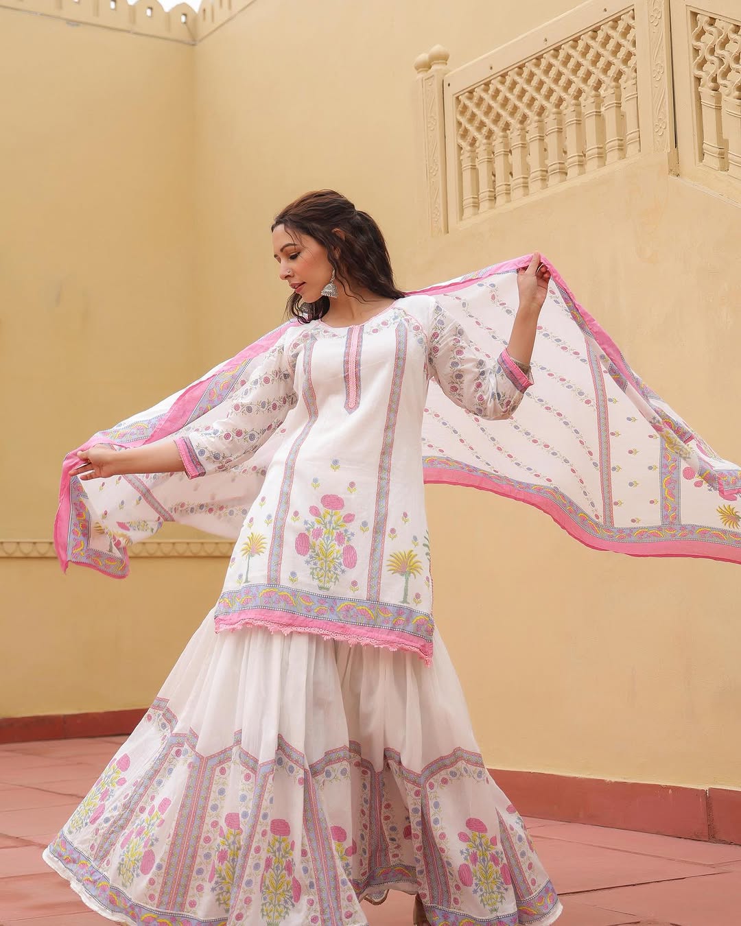🤍💖 Sharara Three Piece 🤍💖