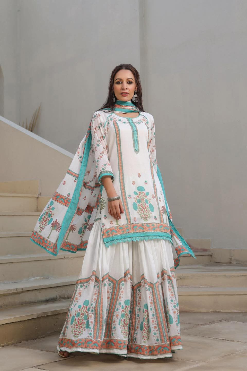 🤍💖 Sharara Three Piece 🤍💖