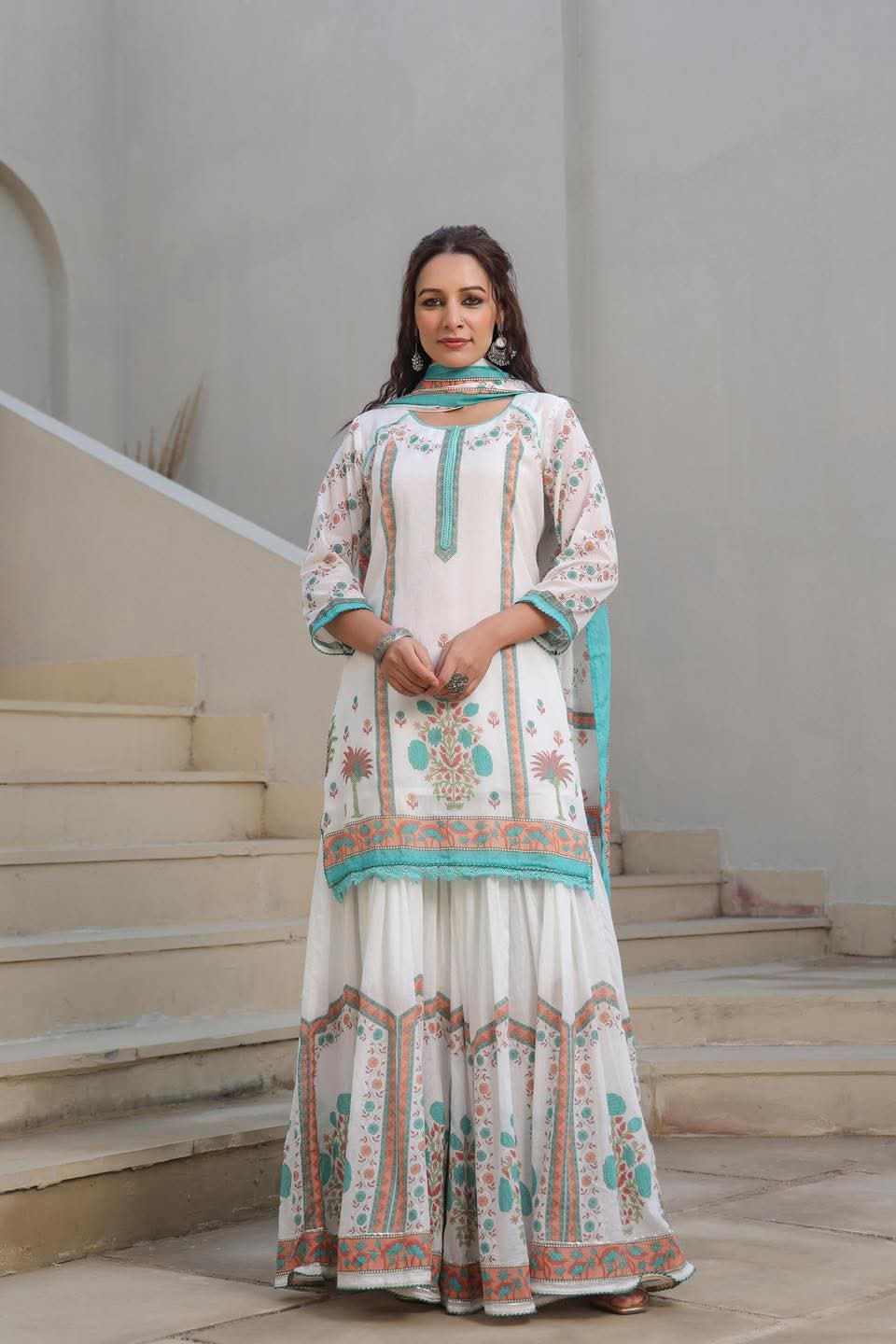 🤍💖 Sharara Three Piece 🤍💖