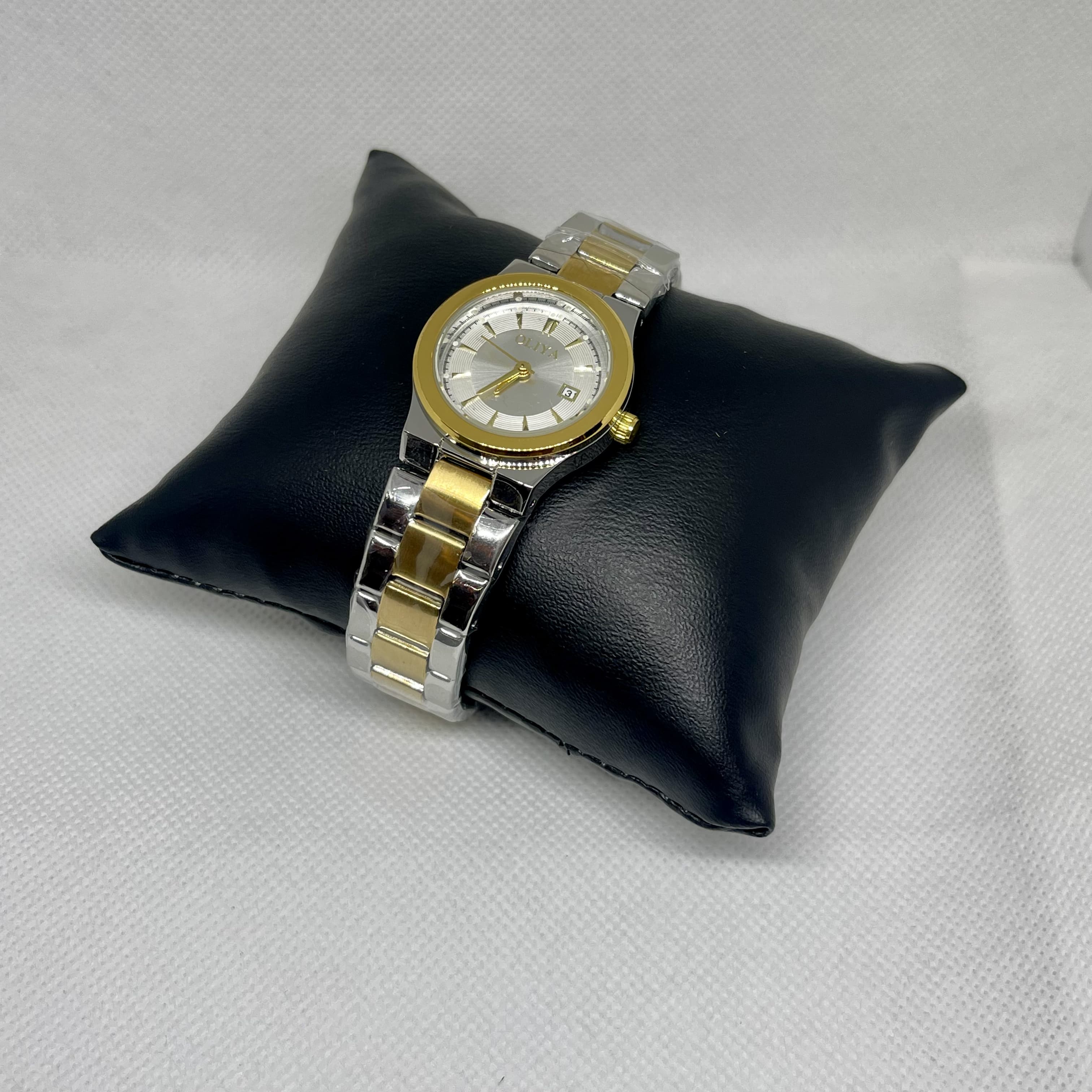 🤍💖Couple OLIYA Luxury Trendy Elegant Design Watch 100% waterproof 🤍💖