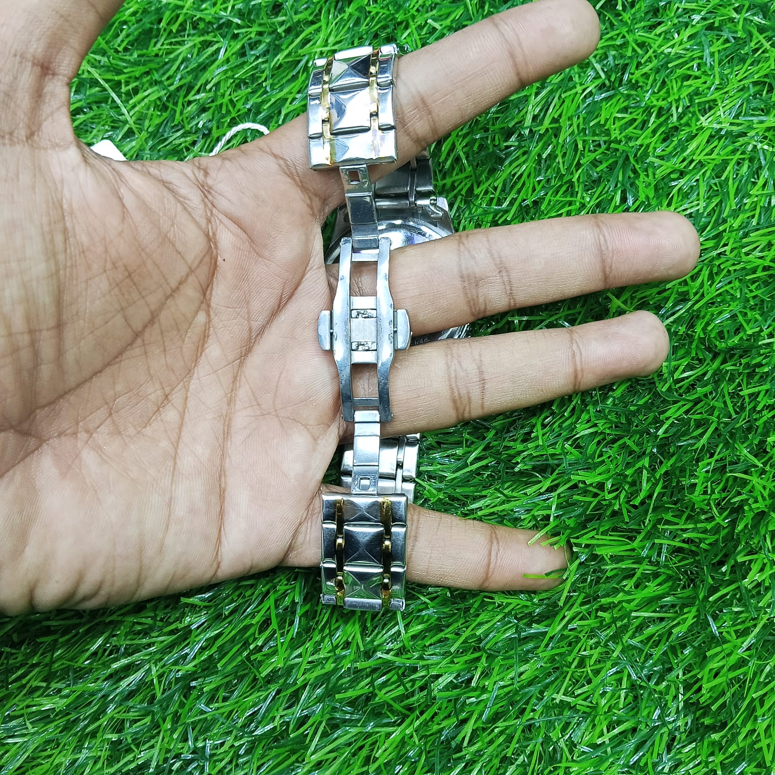 🤍💖 Butter Fly Lock OLEVS Watch for Women Silver 🤍💖