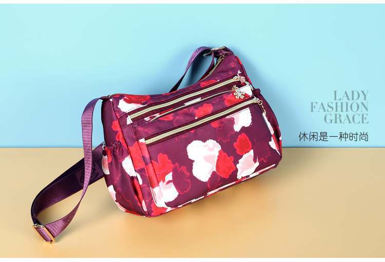🤍💖 Korean Sports Travel Shoulder Bag 🤍💖