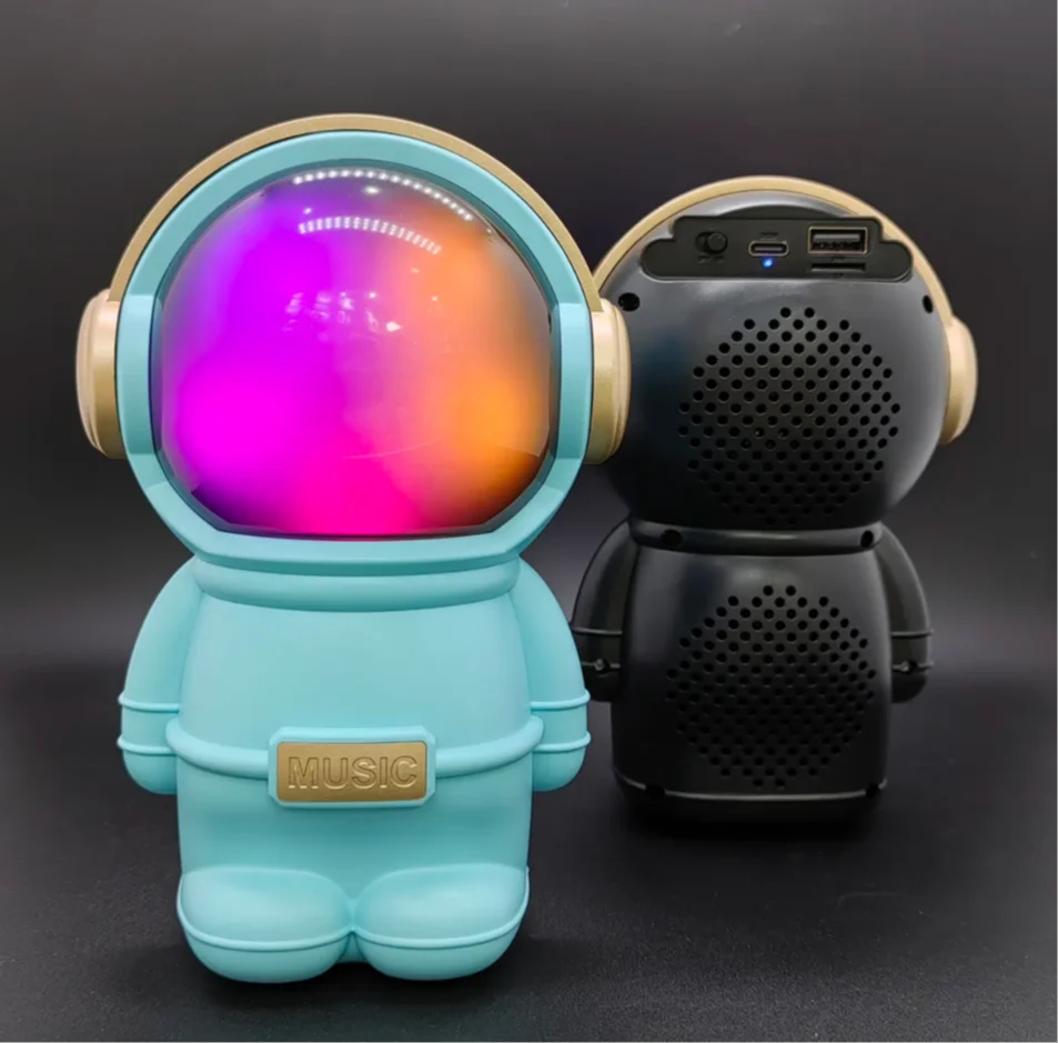 🤍💖 Wrader X808 Wireless Stereo Woofer Bass Cute Gift Astronaut Loud Portable Creative Active Bass Rgb Light Bluetooth Speaker 🤍💖)