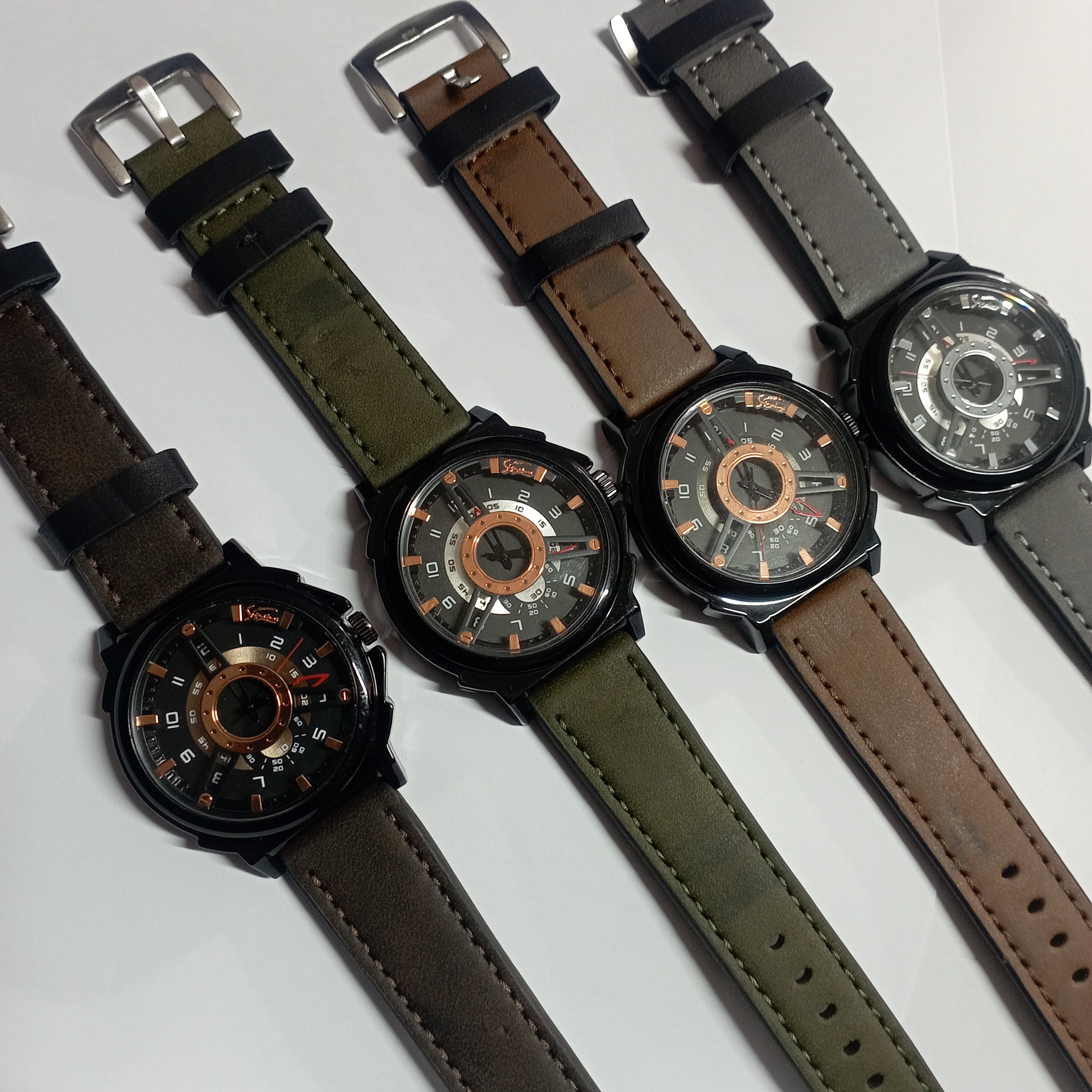 🤍💖 Signature Trendy Men Watch 🤍💖