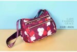 Korean sports travel shoulder bag (Light Maroon) - Image 5
