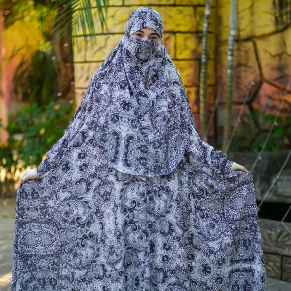 Long-Khimar-Floor-Touch-Jilbab-3 Long Khimar Floor Touch Jilbab - Image 1