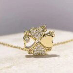 Love Heart Magnetic Pendant Chain Necklace - Image 4