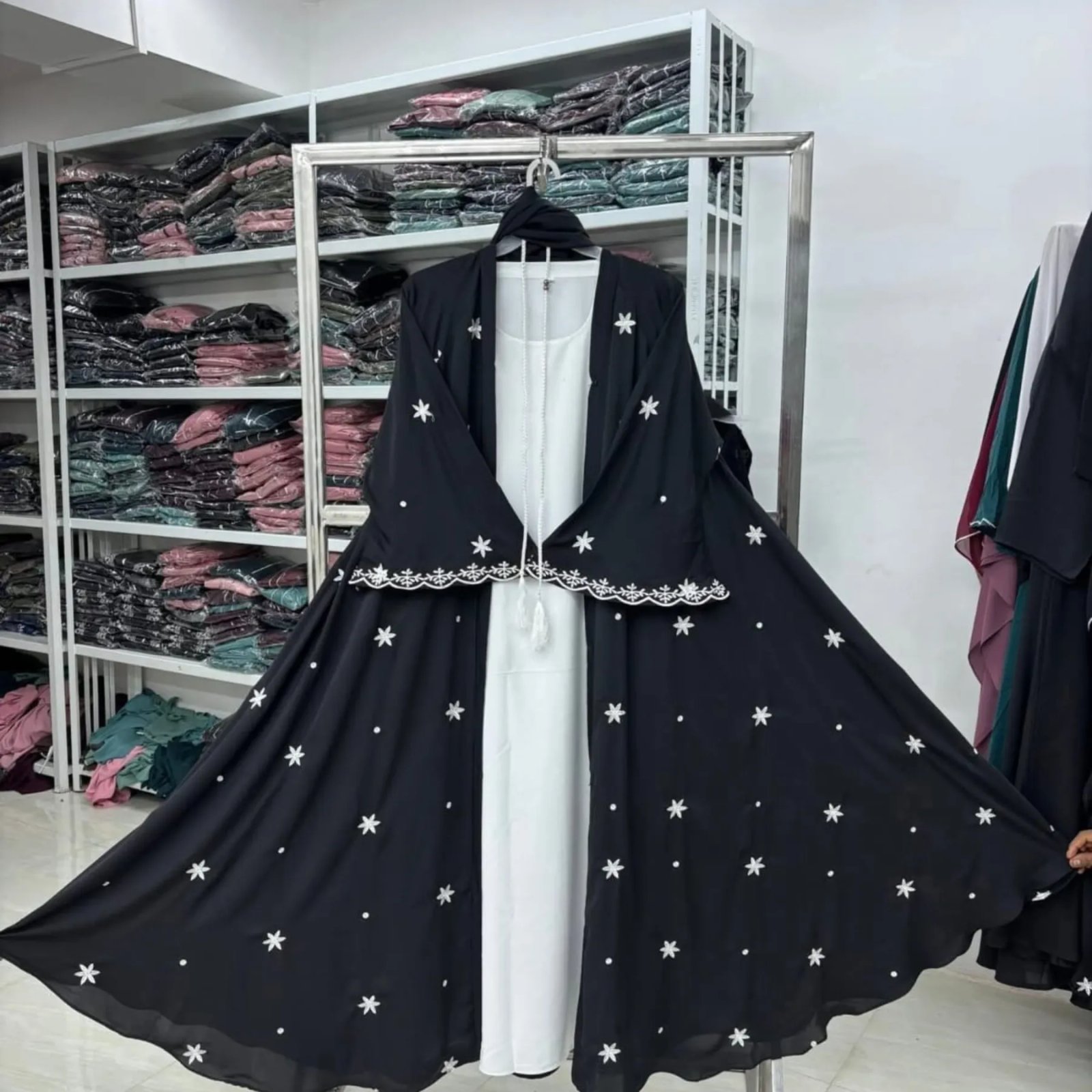 Mahiya-Avaya-Borka Mahiya Avaya Borka - Image 1