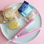 Mini Household Food Vacuum Sealer Portable Bag Clips Handheld Mini Electric Heat Sealing Machine Seal Packing Plastic Impulse Sealer ( Multi Color) - Image 5