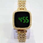 New Trend Fashion Steel Chain Diamond Women Watch Full Diamond Touch Screen LED Water Diamond Bracelet Watch (Golden)