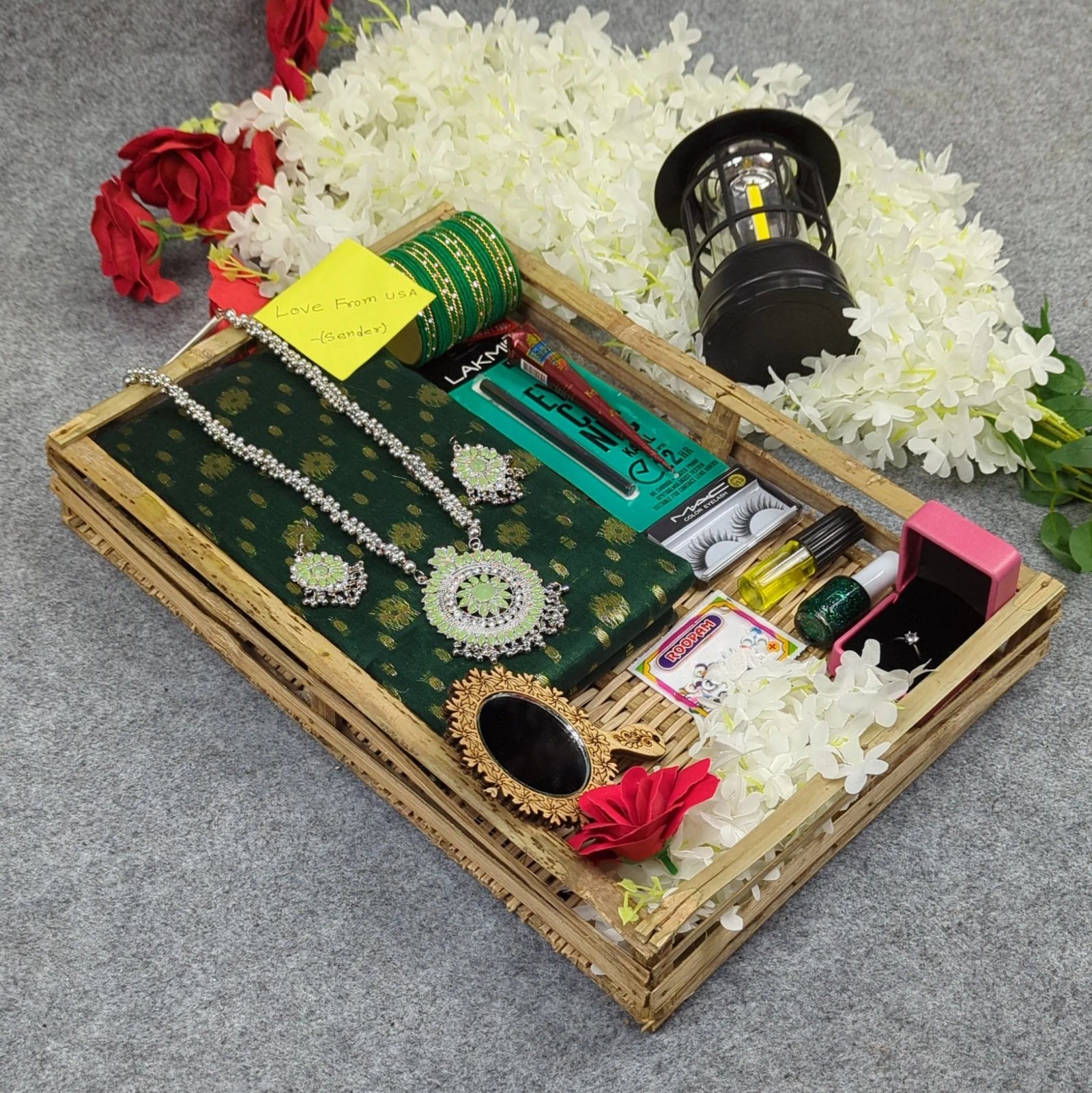 Premium-Half-Silk-Jamdani-Saree-Combo-Set-Green Premium Half Silk Jamdani Saree Combo Set - Green - Image 1