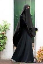 Taqwa Burka Set - Image 3
