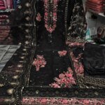 প্রিমিয়াম ব্ল্যাক হেভি এমব্রয়ডারি থ্রি পিস সালোয়ার কামিজ সেট উইথ ডিজাইনার দুপাট্টা – পার্টি ও ঈদ কালেকশন