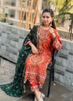 প্রিমিয়াম এমব্রয়ডারি করা লাল ও ডার্ক গ্রিন পাকিস্তানি স্টাইল সালোয়ার কামিজ সেট উইথ এলিগেন্ট দুপাট্টা - Image 5