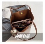Stylish Women’s Leather Shoulder Bag Set with Matching Pouch – Elegant Tote Handbag in Black, Cream & Brown - Image 9