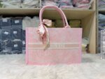 Elegant Floral Pattern Tote Bag with Scarf – Large Capacity Fashion Handbag for Women (Pink, Black, White, Silver) - Image 3