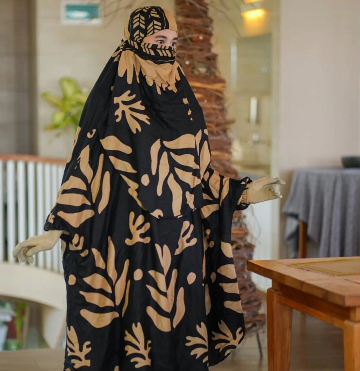 Al3xYgT18YppuMMihVbLtuYZwpJ7PyRKZWR50OBh Elegant Palazzo long Khimar Set - Image 1