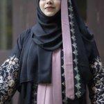 New এমব্রয়ডারি বোরকা সেট Black