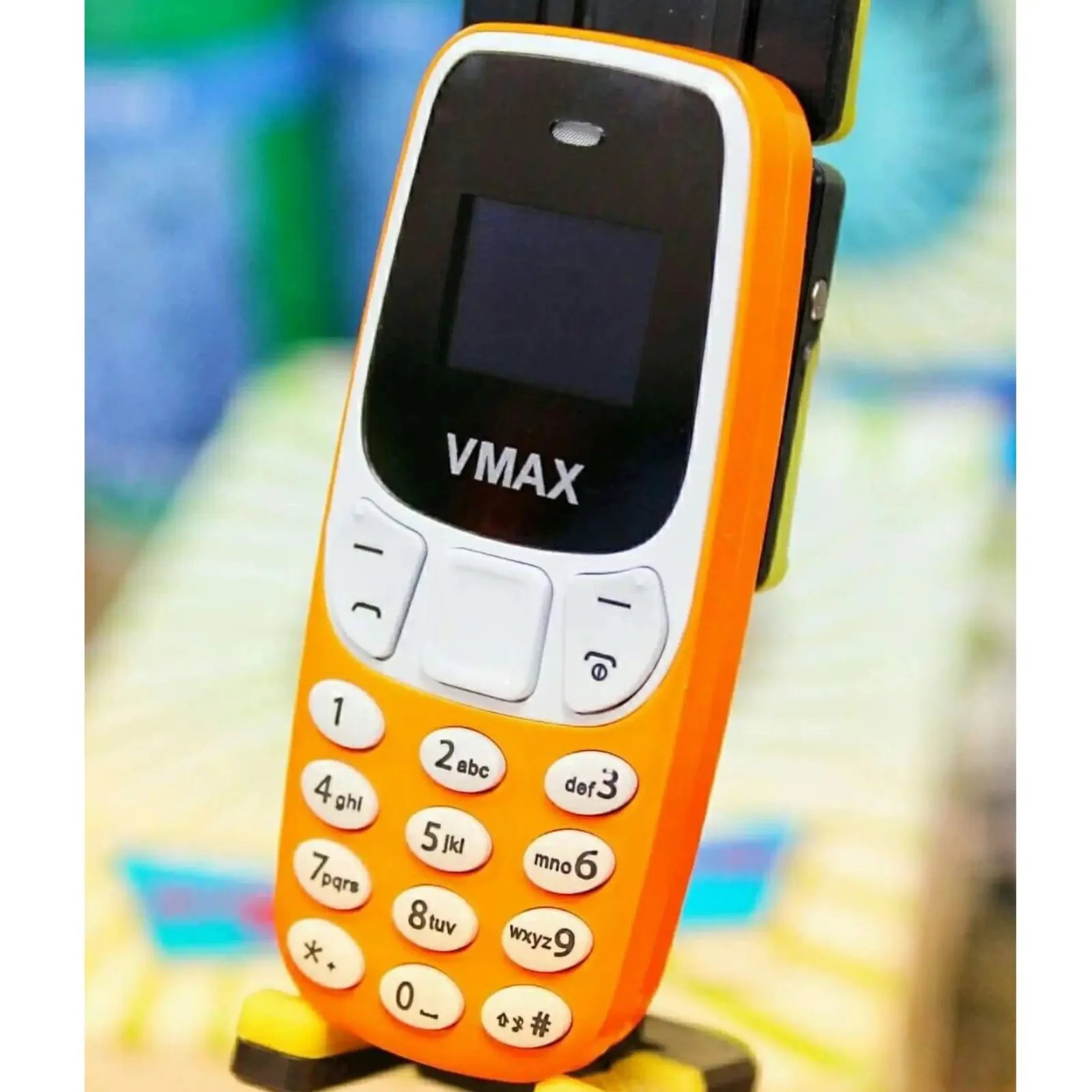 product_1777266977_5370 Vmax V51 Mini Phone - Image 1